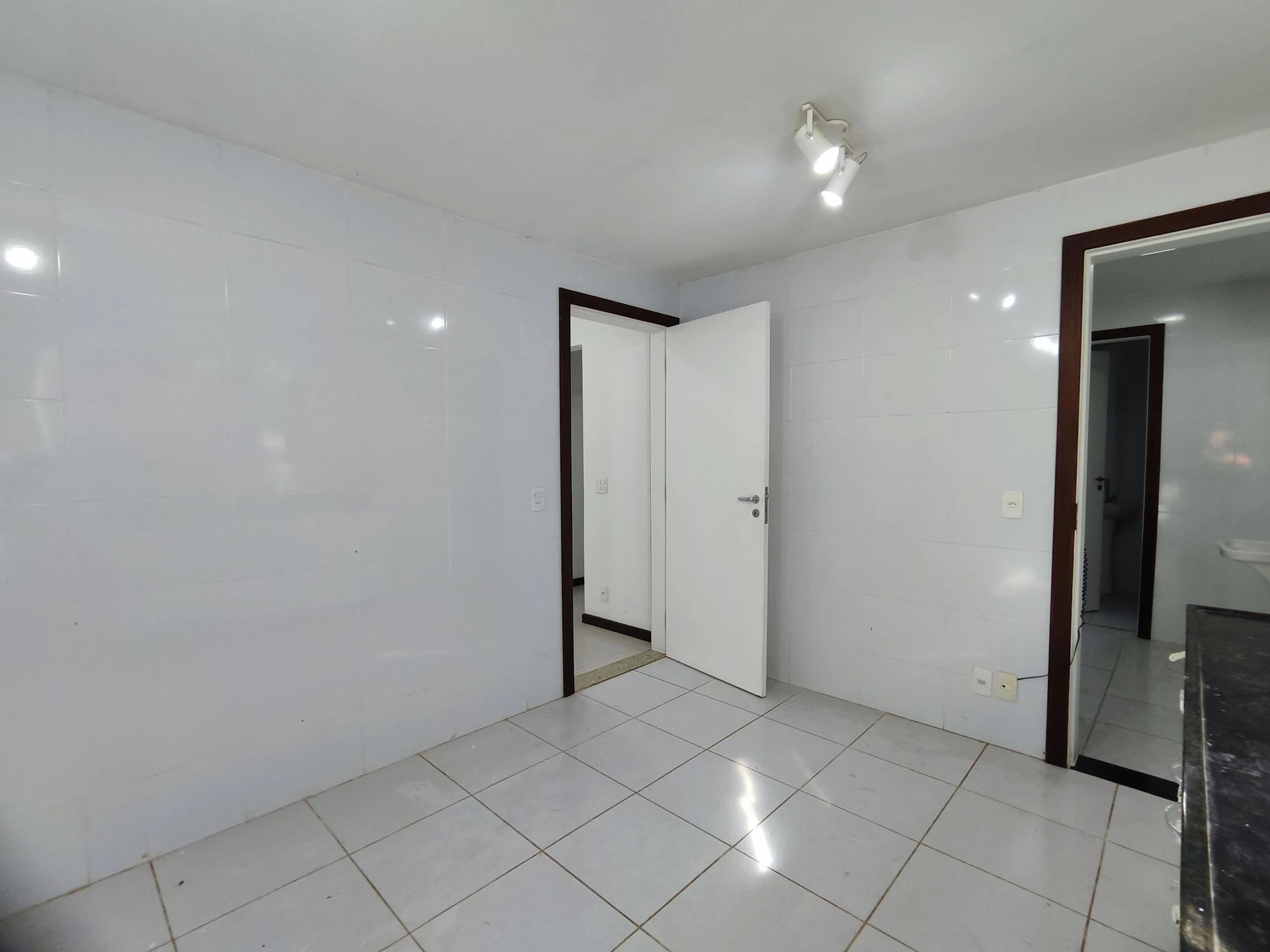 House, 180 m², with a private pool — photo 12