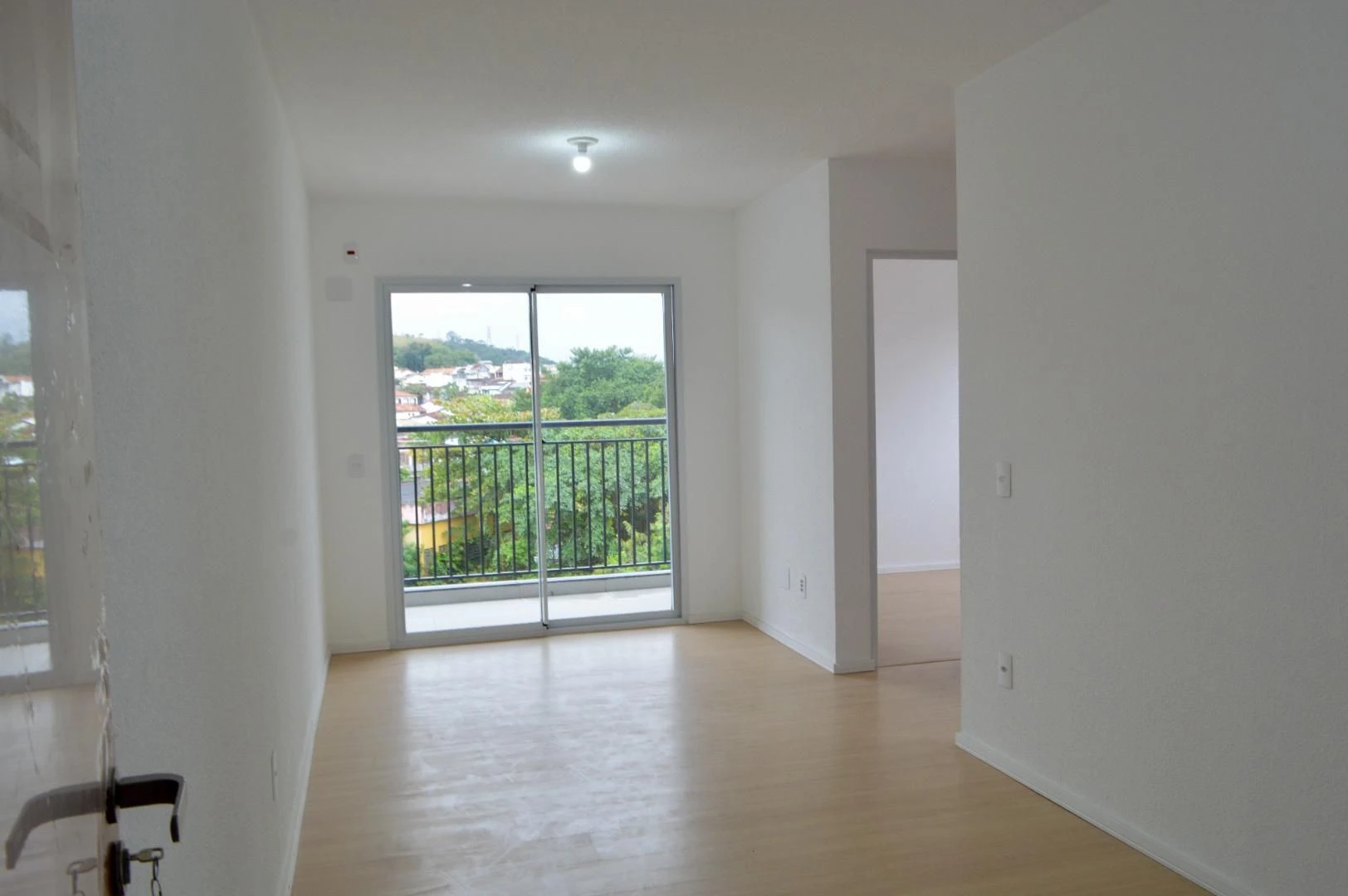 Mountain view in a 2-bedroom apartment, 52 m² — photo 21