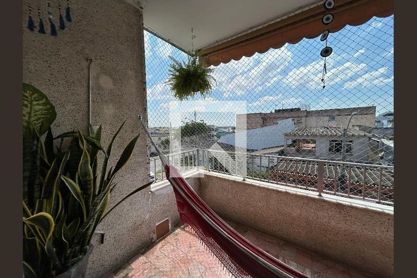 90 m² rental apartment with 3 bedrooms and balcony — photo 22
