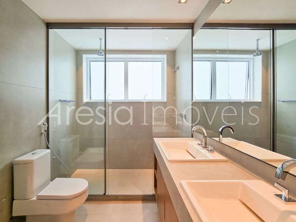 Apartamento de 267 m² com 3 suítes e piscina privativa — photo 22