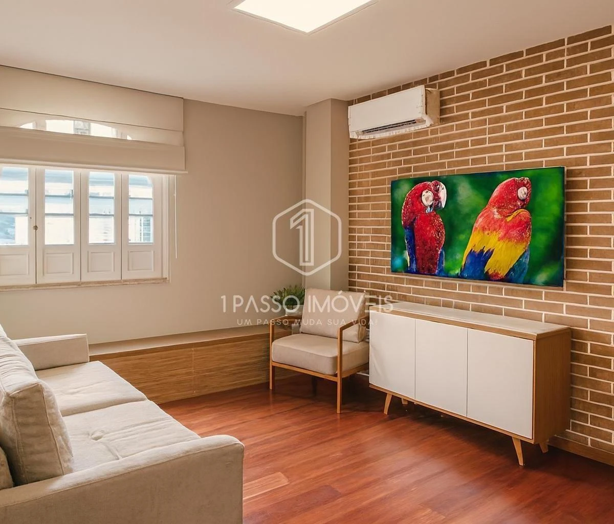 Furnished 2-bedroom apartment with open-plan kitchen
