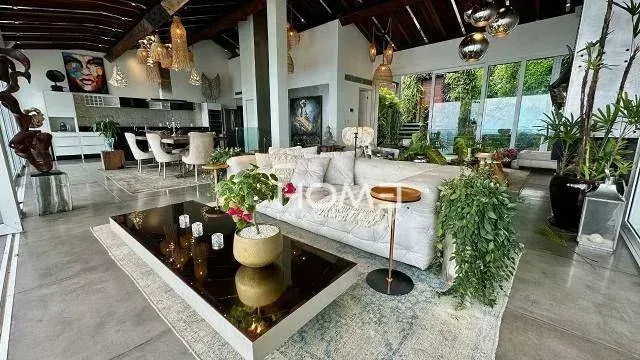 Меблированный дом с 5 спальнями и 700 м² — photo 52