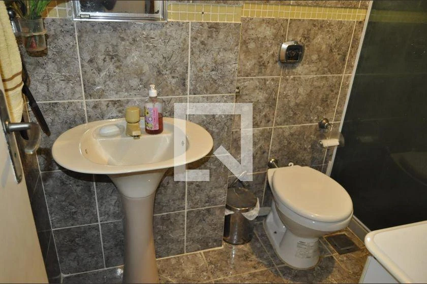 Furnished 2-bedroom apartment 85 m² with parking — photo 2