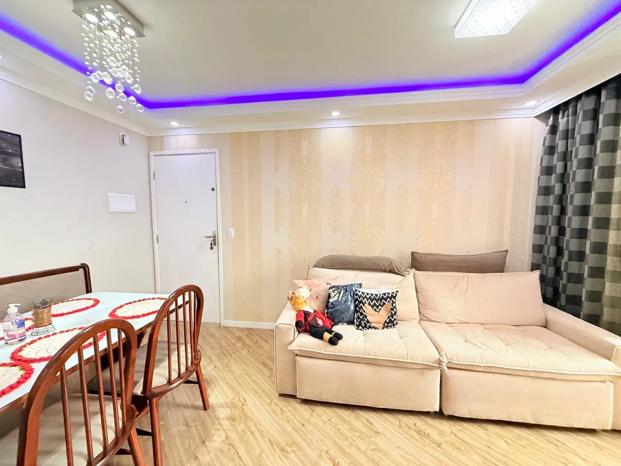 2-bedroom apartment with a washing machine in Curitiba — photo 12