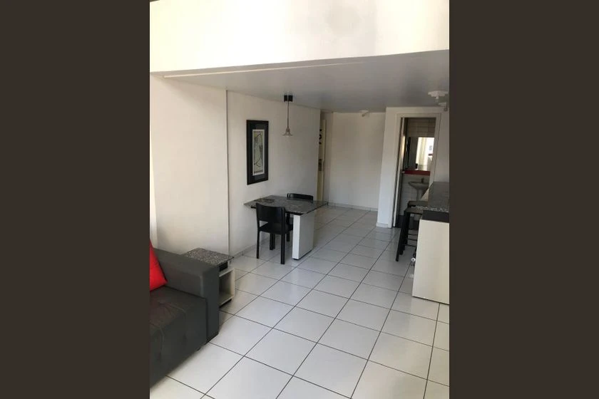 Estudio sin amueblar con 1 dormitorio y cocina abierta — photo 4