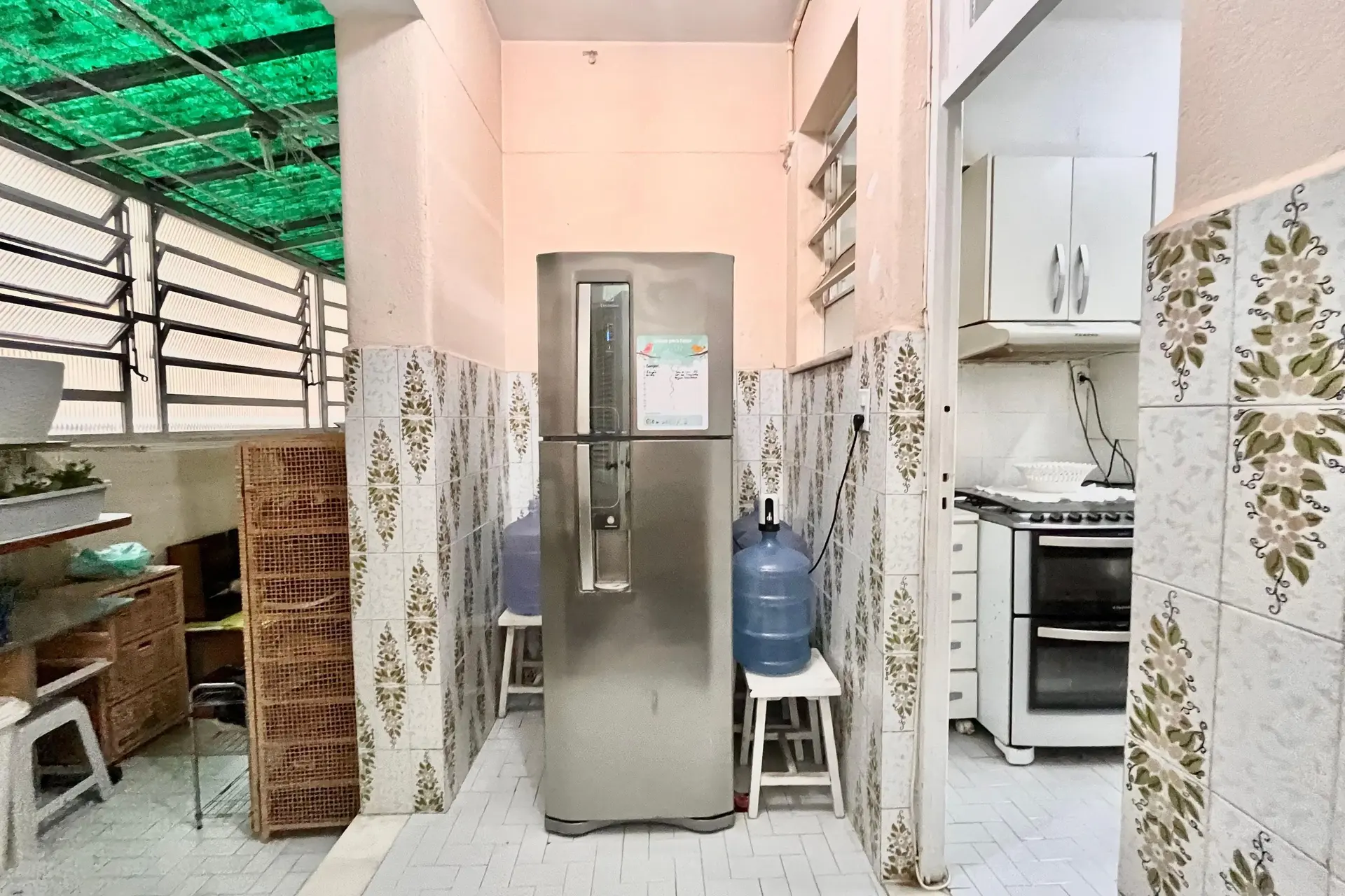 Furnished apartment, 140 m², with a washing machine — photo 17