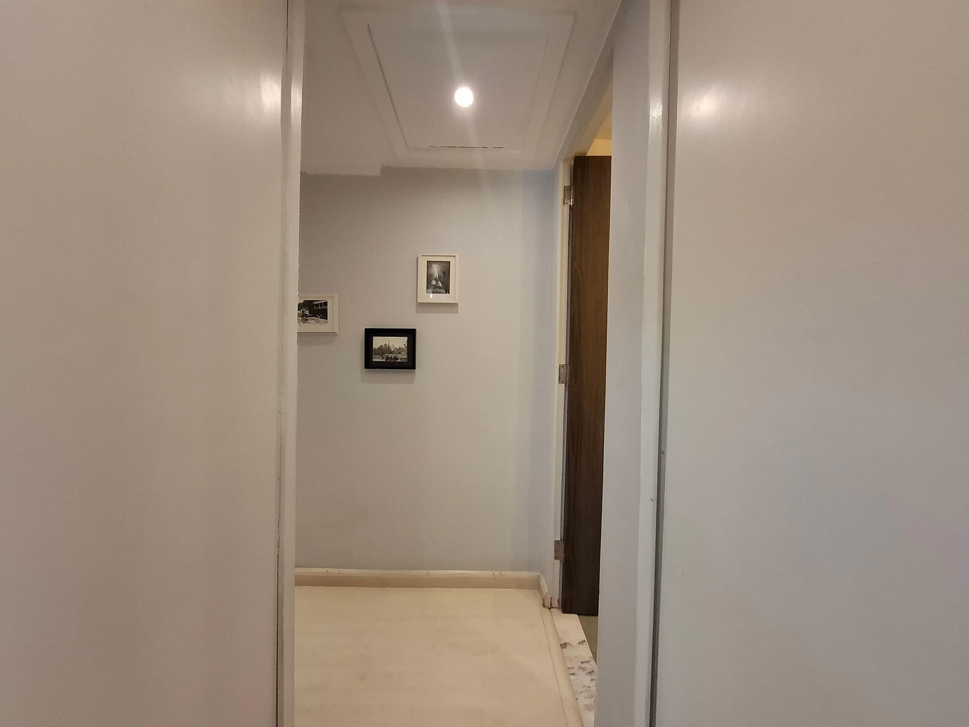Furnished apartment, 100 m², with floor-to-ceiling windows — photo 24