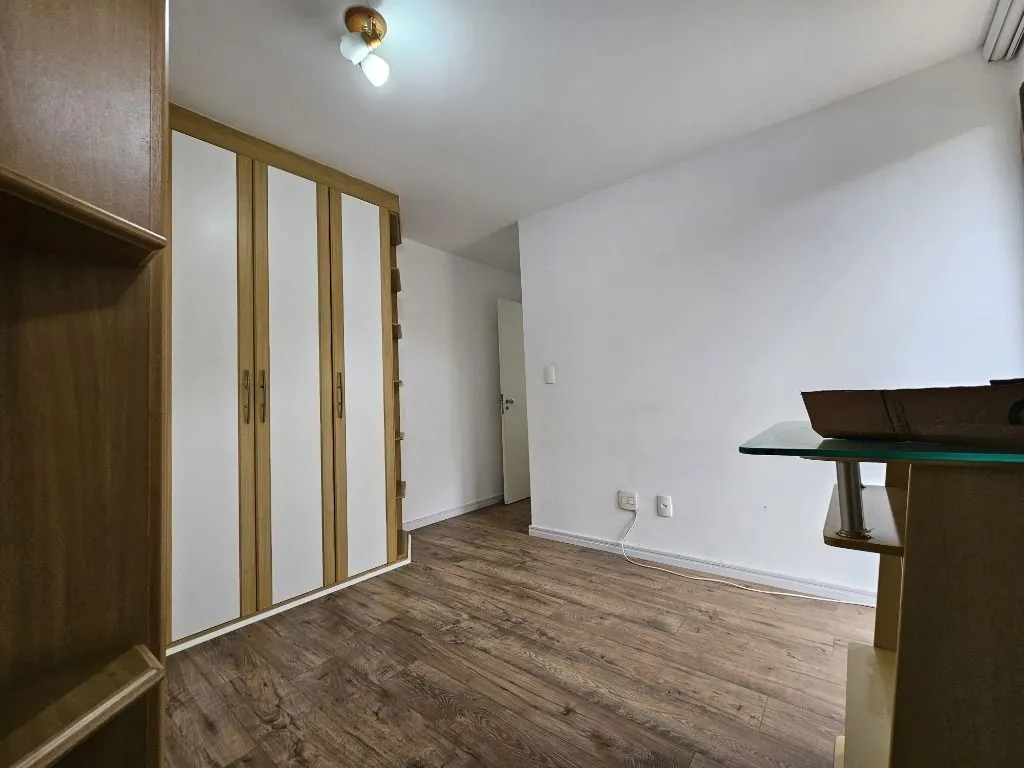 3-bedroom apartment with a home office in Rio de Janeiro — photo 4