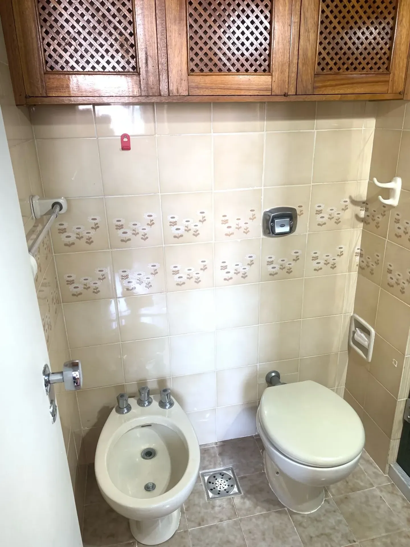 Furnished apartment, 60 m², with a washing machine — photo 18