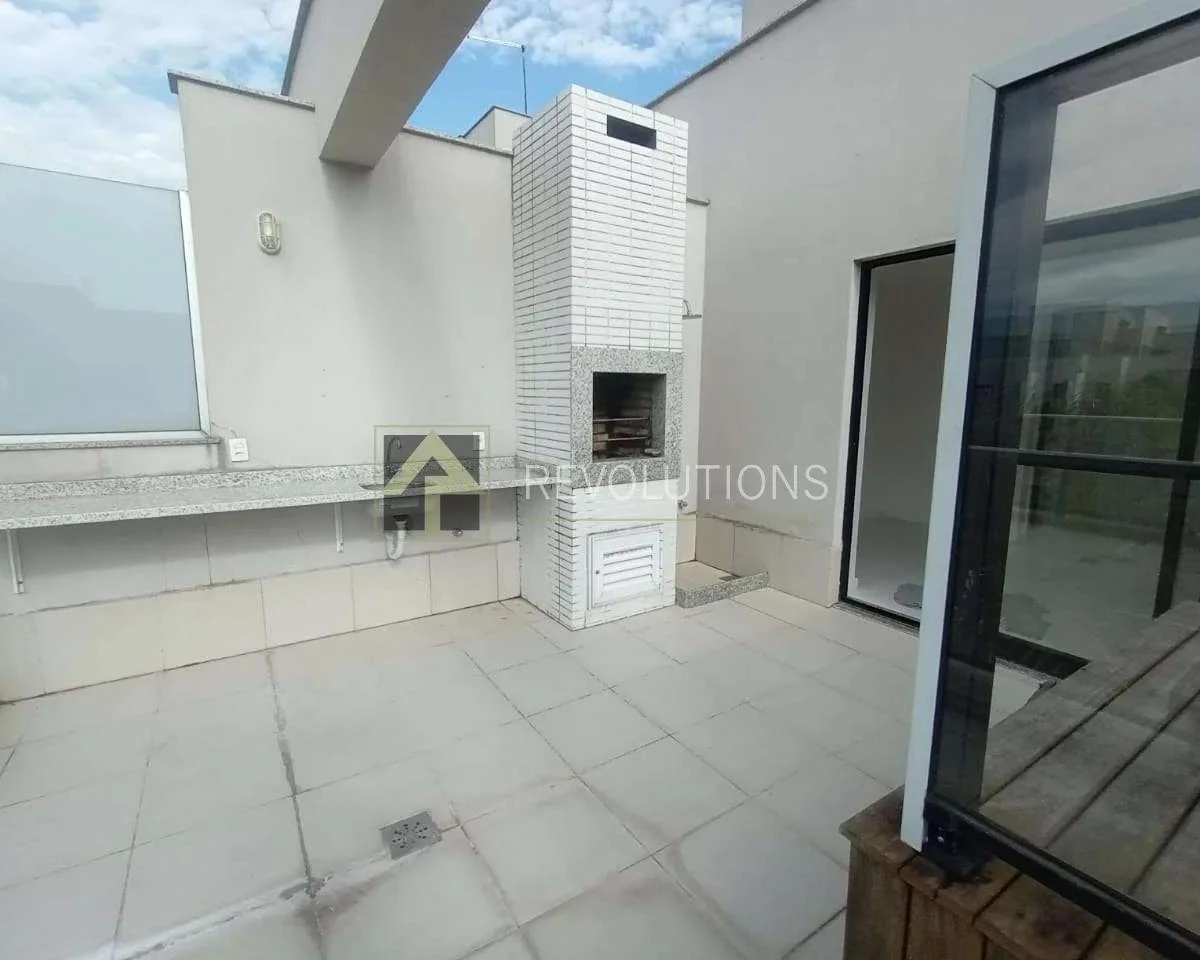 Apartamento sem mobília com 4 quartos e 5 banheiros — photo 24