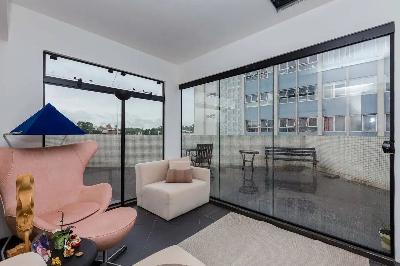 Furnished 1-bedroom apartment with balcony, 8th floor — photo 9