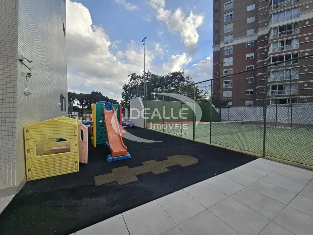 Apartamento de 3 suites con 335 m² y balcón — photo 35