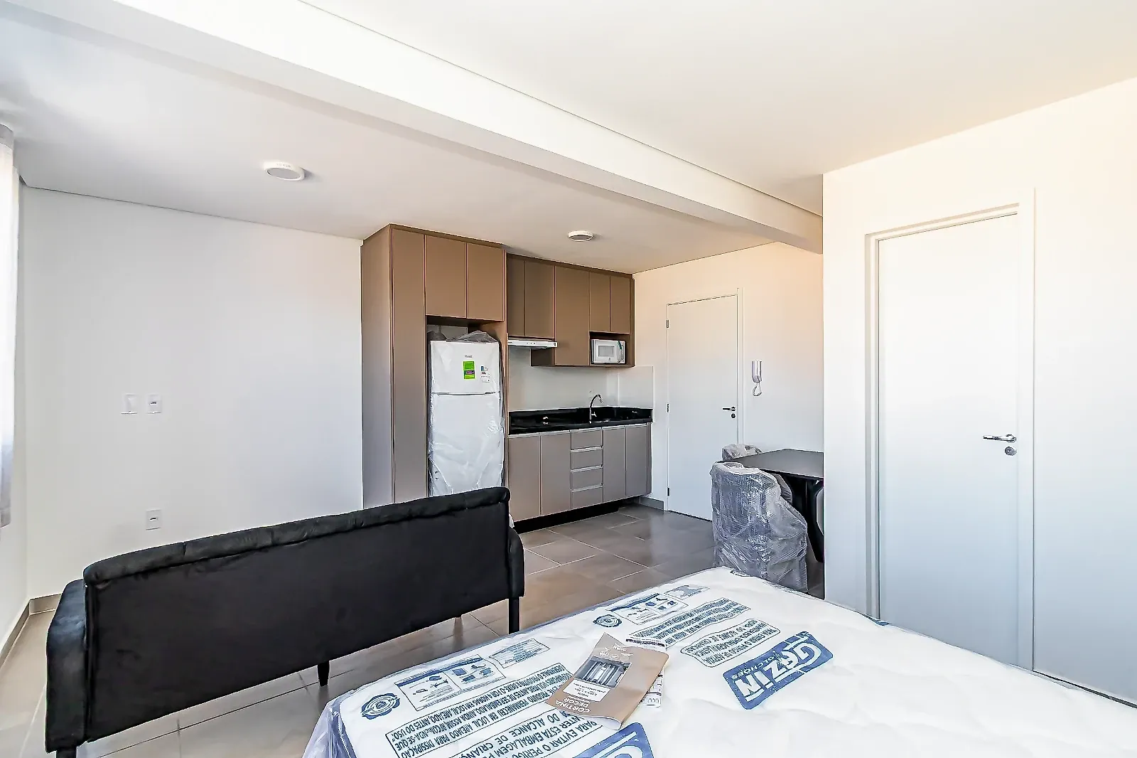 Kitnet/stúdio mobiliado com cozinha integrada e 24 m² — photo 3