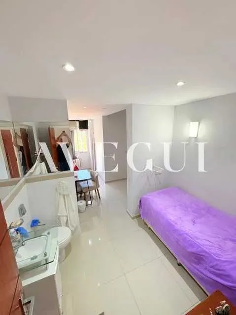 Furnished 5-bedroom apartment 200 m² with a closed kitchen — photo 11