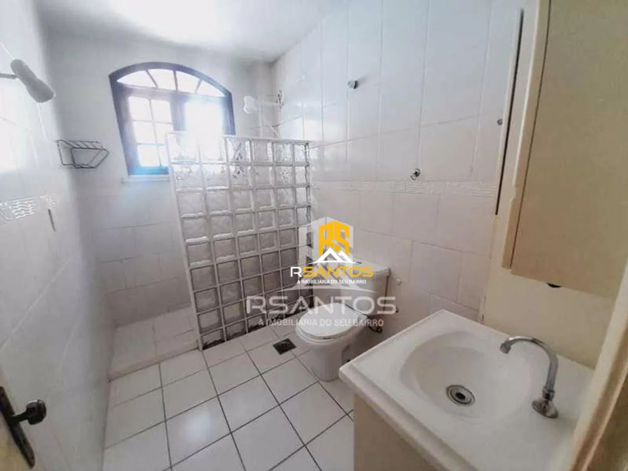 Casa sem mobília com 3 quartos e aceitação de pets — photo 17
