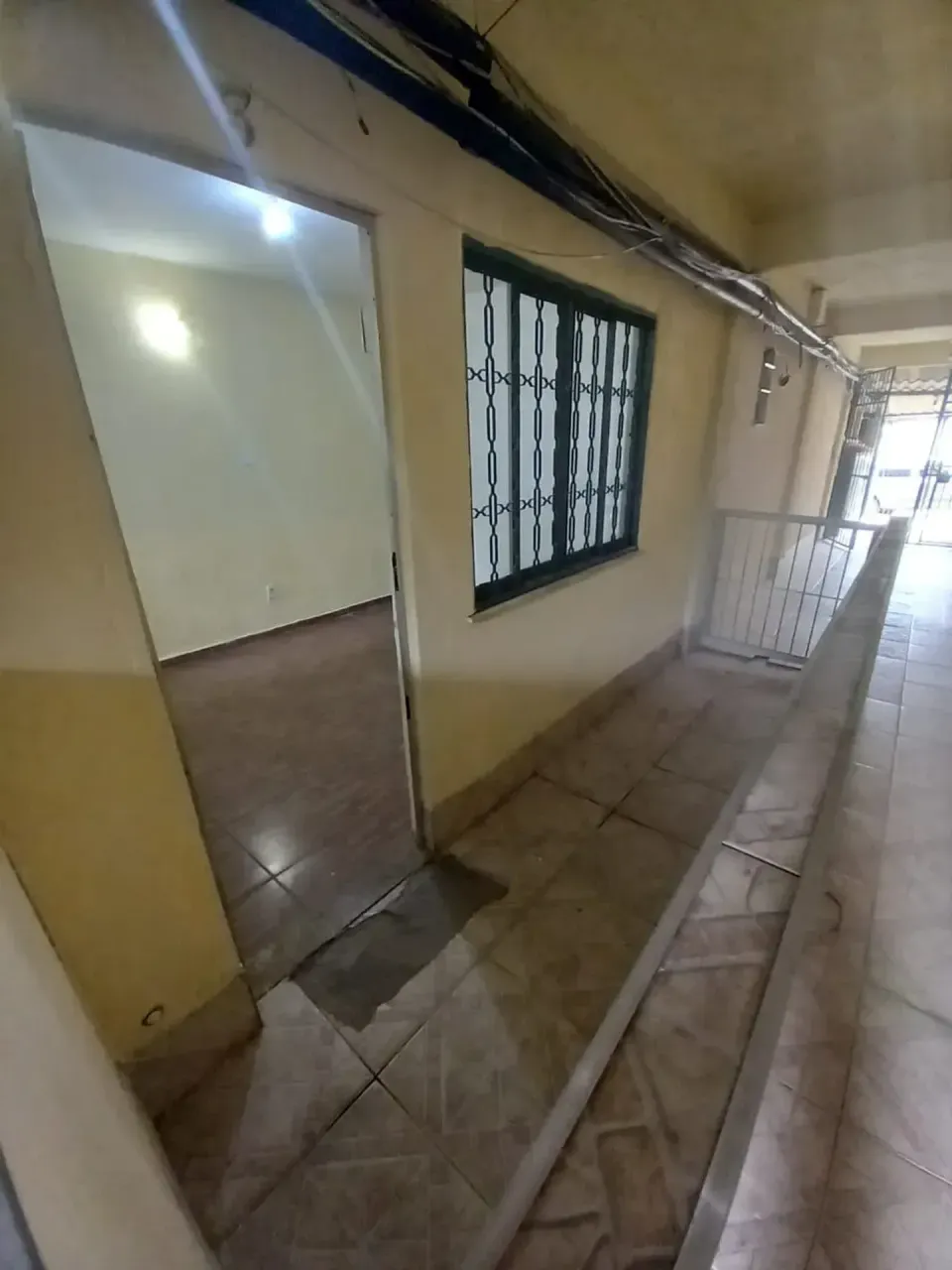 Unfurnished 70 m² apartment with 2 bedrooms and balcony — photo 10