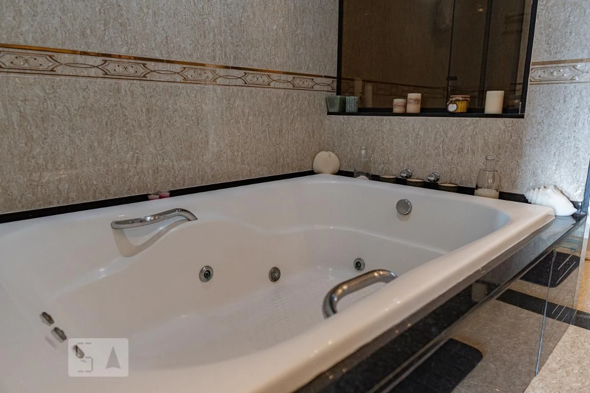 Apartamento mobiliado de 5 quartos com banheira — photo 48