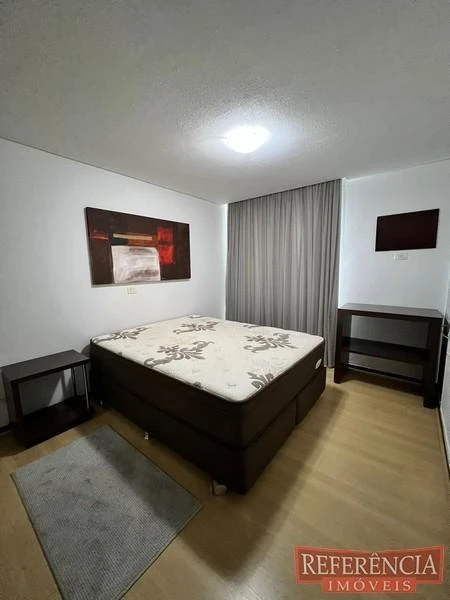 One-bedroom apartment with a dryer — photo 3