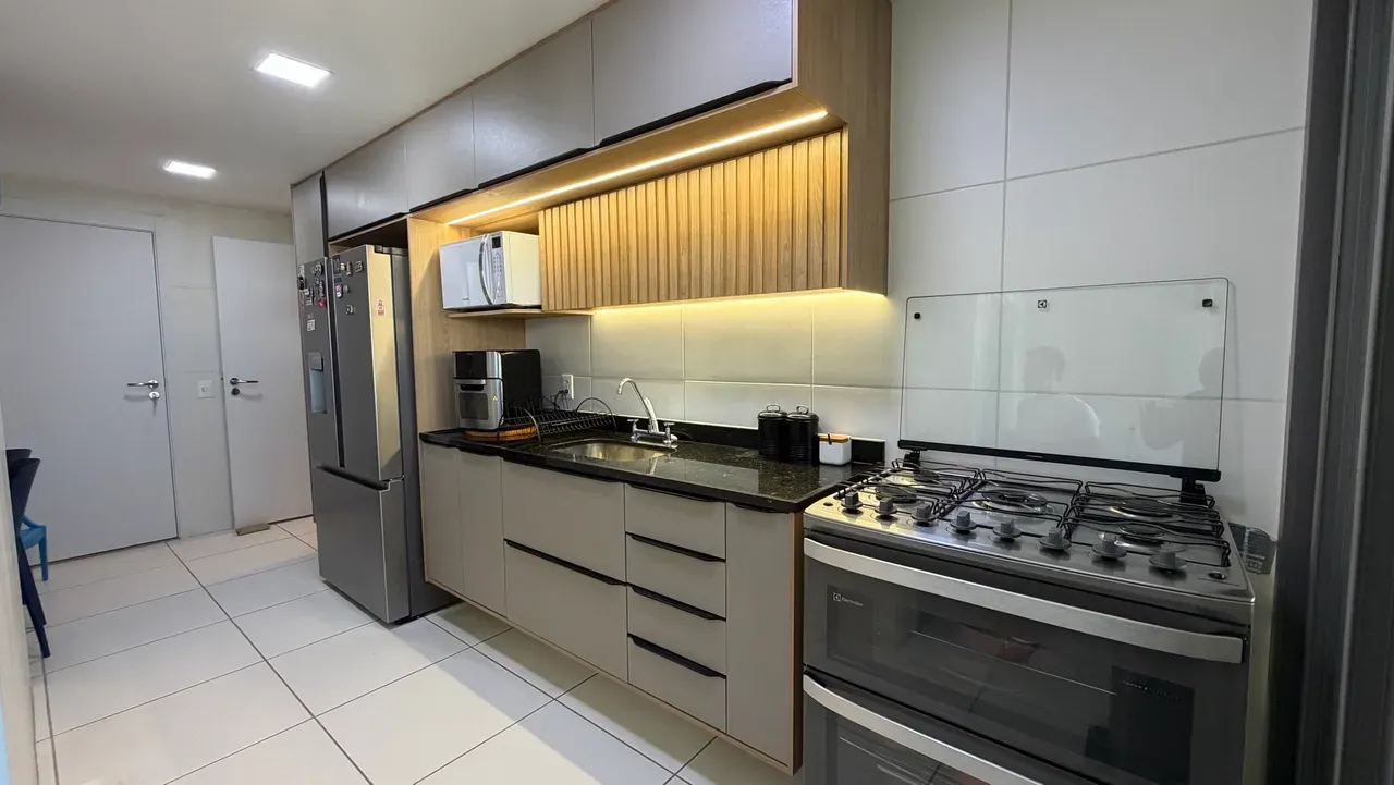 Furnished 156 m² apartment with 4 bedrooms and gas stove — photo 25