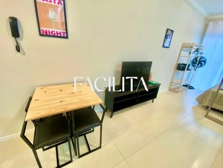 Меблированная 1-комнатная квартира 50 м² с парковкой — photo 13