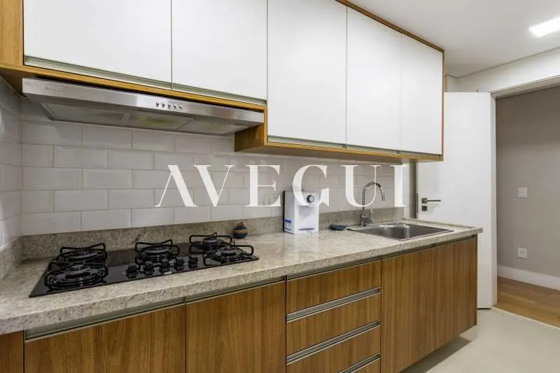 3-bedroom apartment with open-plan kitchen — photo 19