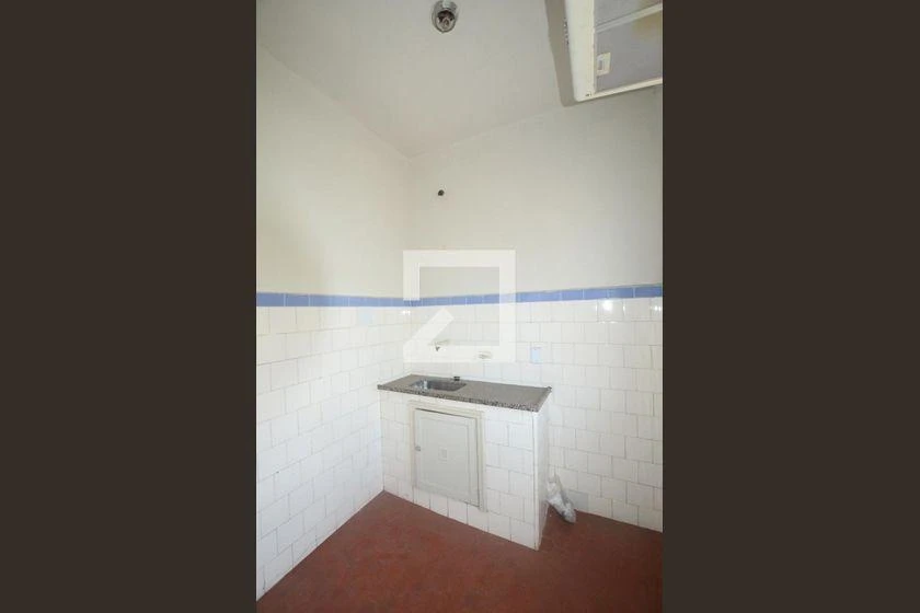 65 m² apartment with 2 bedrooms and 1 bathroom — photo 37