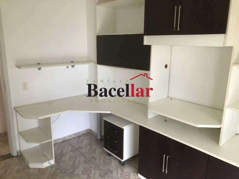 98 m² apartment with 3 bedrooms and a suite — photo 8