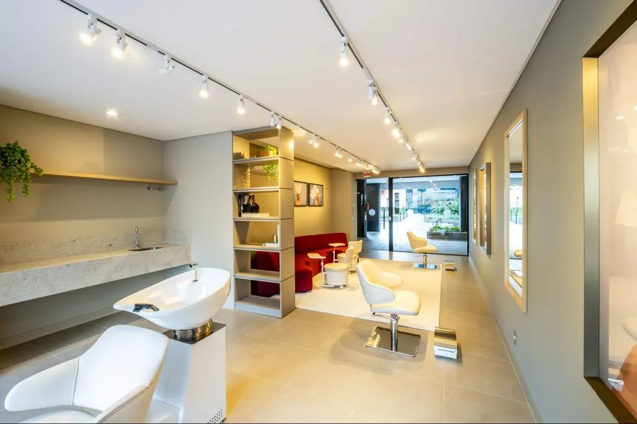 Furnished apartment, 68 m², with a grill on the balcony — photo 64