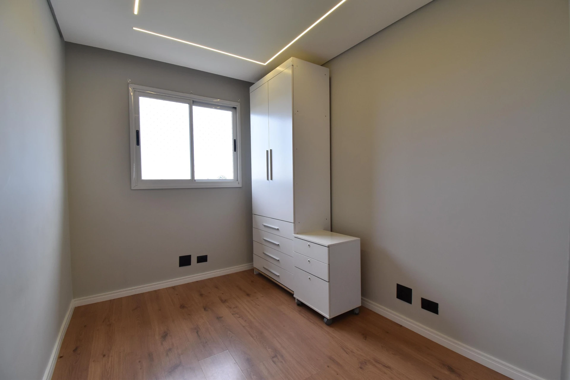 Квартира 62 м² с грилем на балконе и застеклённым балконом — photo 16