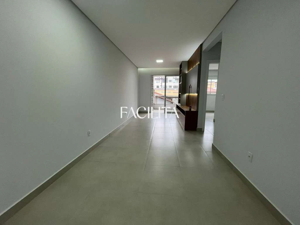 3-bedroom apartment with 1 en-suite bath and 2 parking — photo 5