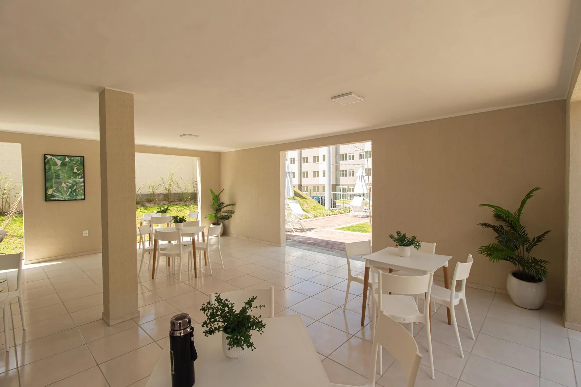 Apartamento de 2 quartos em condomínio com academia — photo 47