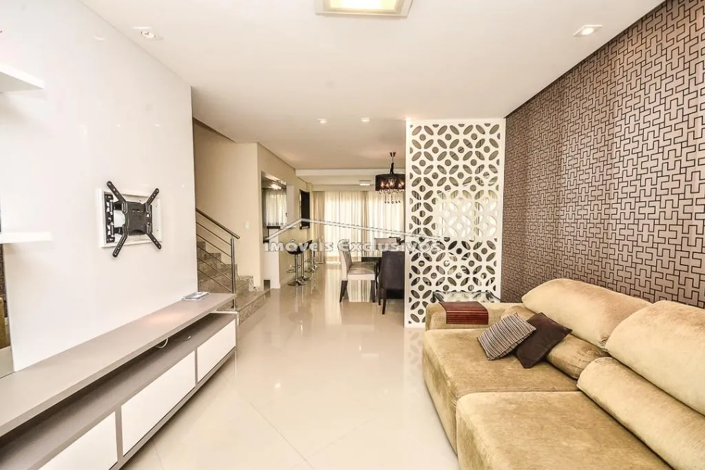 Furnished 253 m² house with 4 bedrooms and an open gas kitchen — photo 10
