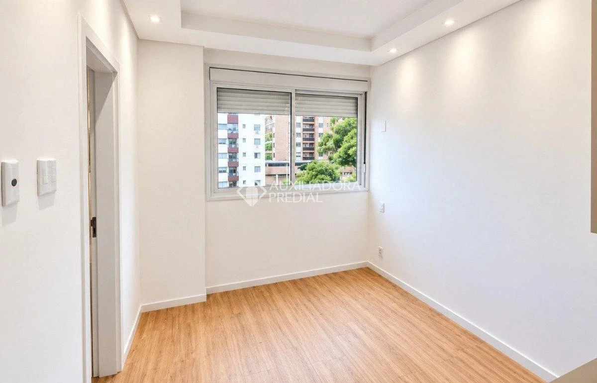 3-bedroom apartment with a park view in Florianópolis — photo 15
