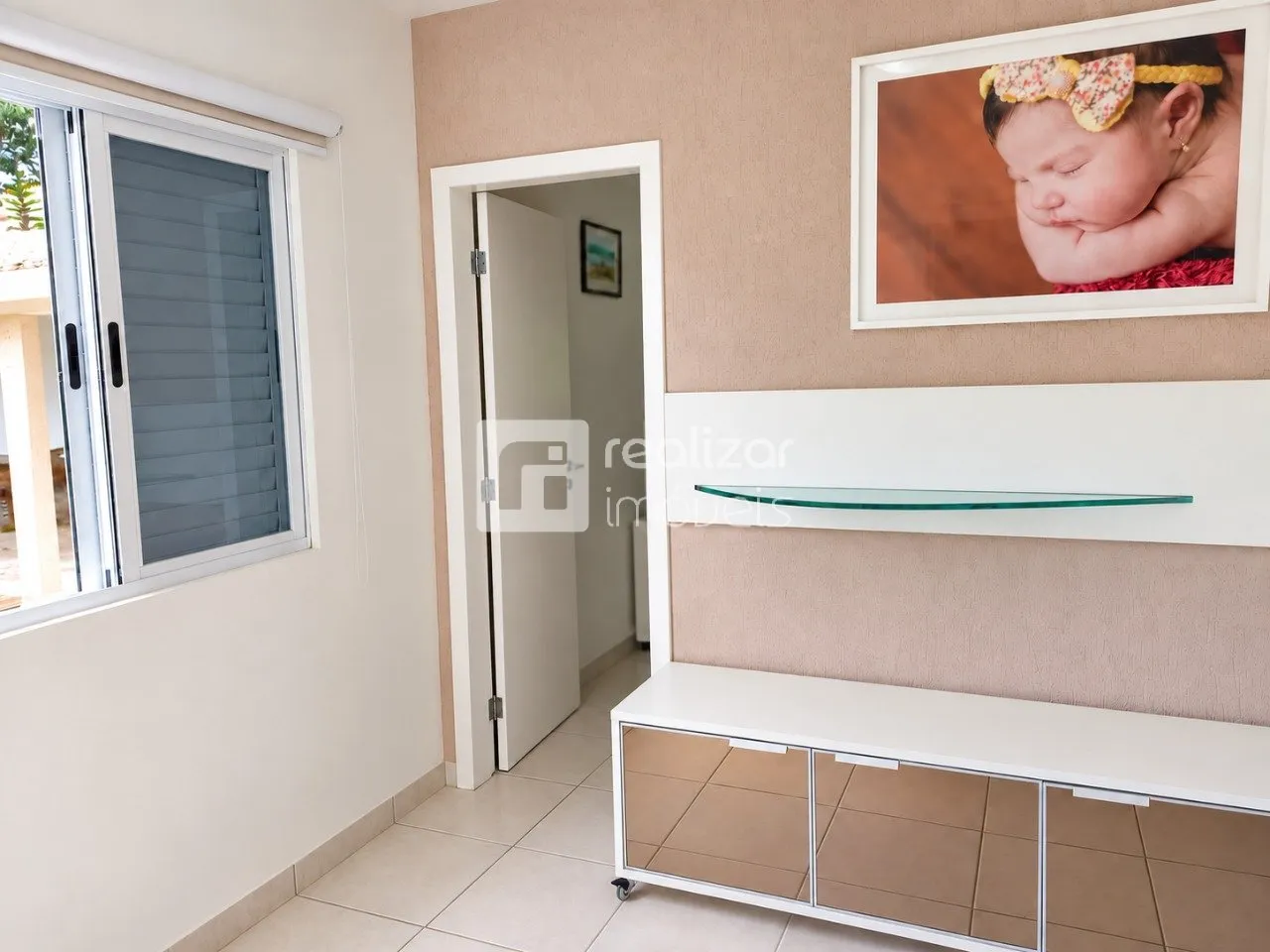 Casa mobiliada, 240 m², com janelas do piso ao teto — photo 7