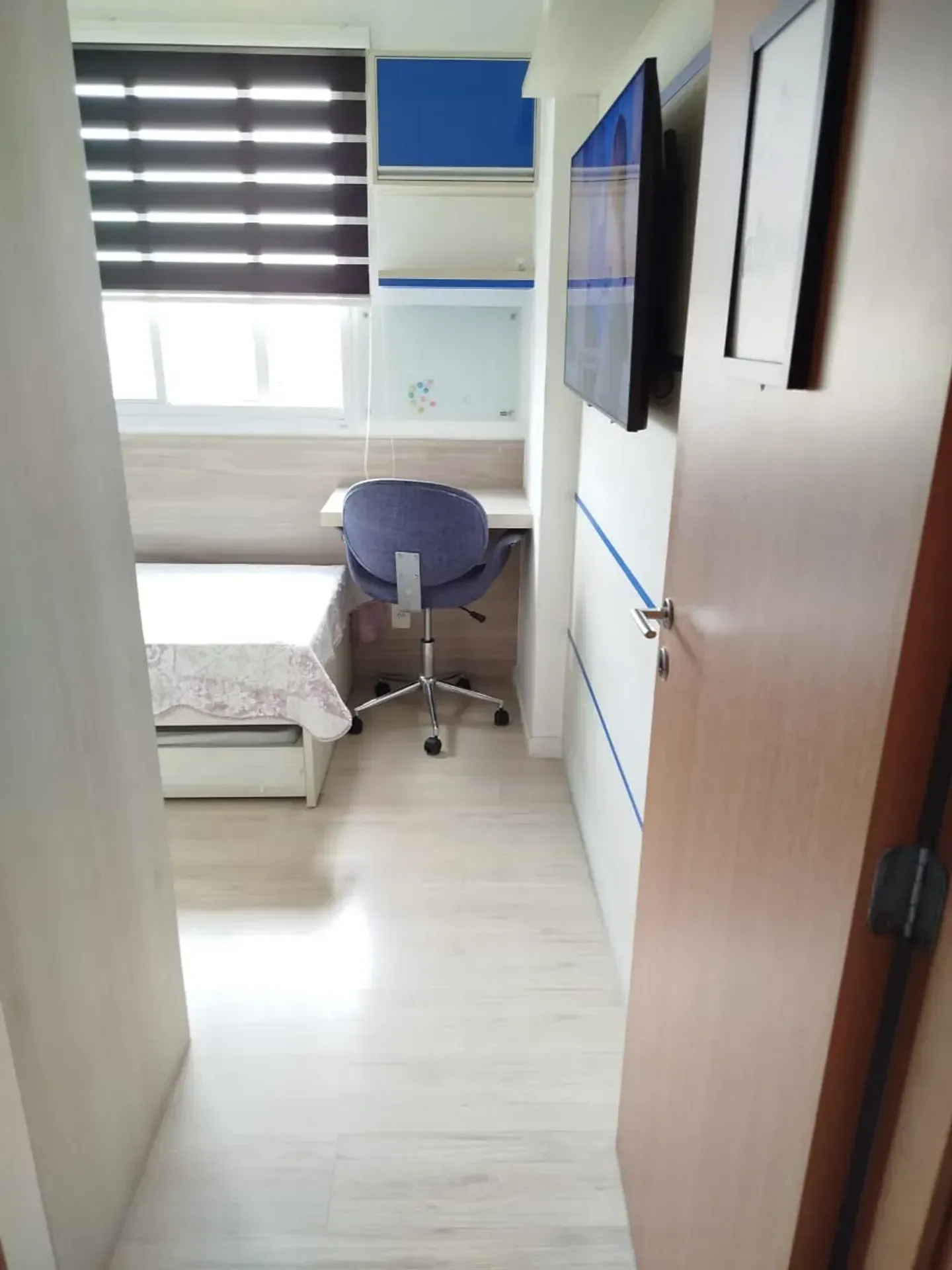 77 m² apartment with 3 bedrooms and a balcony — photo 16