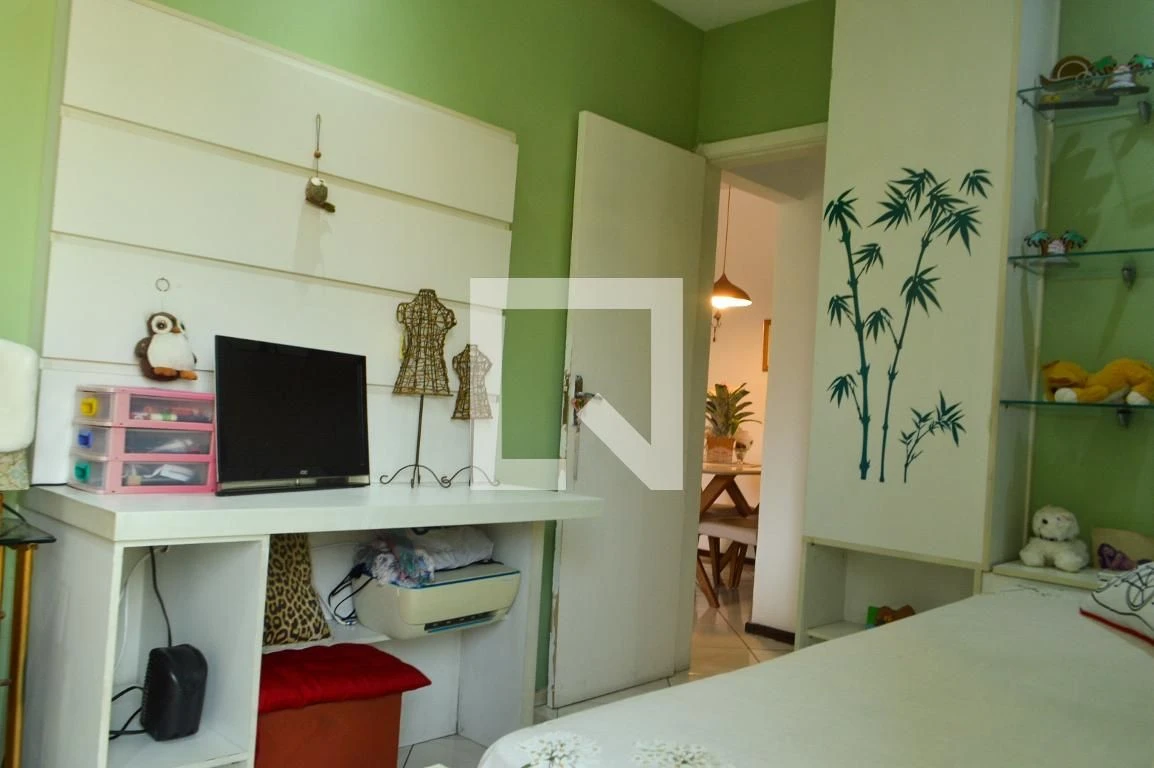 Furnished 2-bedroom apartment with an en-suite — photo 17
