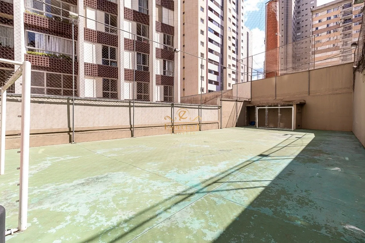 Apartamento de 379 m² com 4 quartos e 2 vagas — photo 67