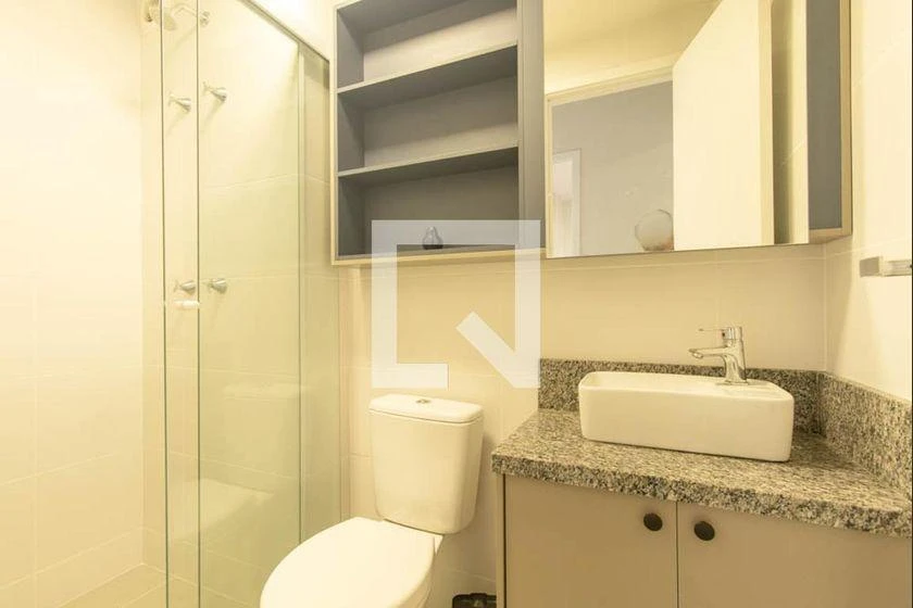 Balcony with a grill in a 2-bedroom apartment, 54 m² — photo 17