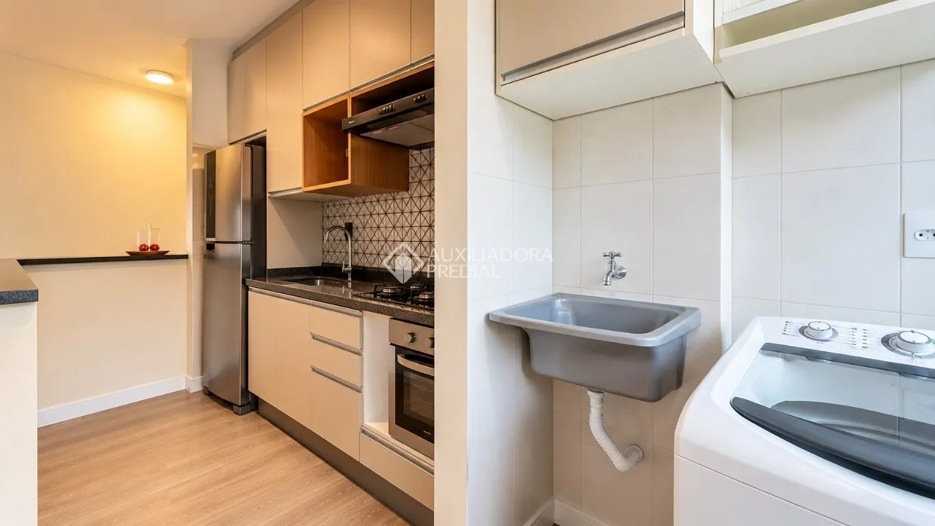 2-bedroom apartment with a washing machine in Florianópolis — photo 3