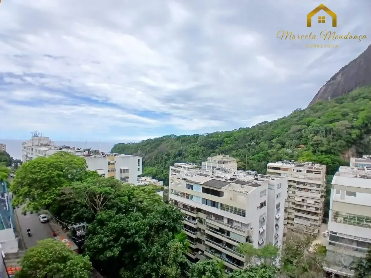 Apartment, 109 m², with a glass-enclosed balcony — photo 9