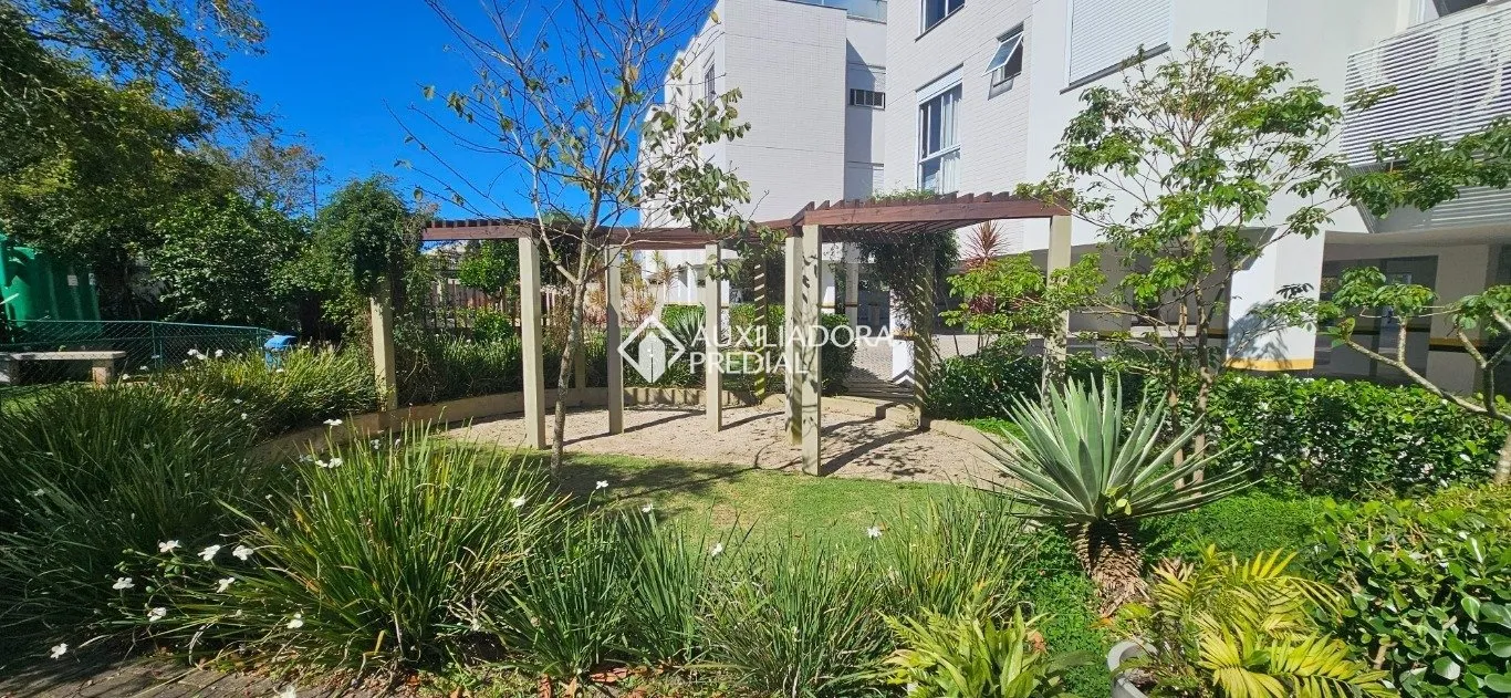3-bedroom apartment with a private pool in Florianópolis — photo 47