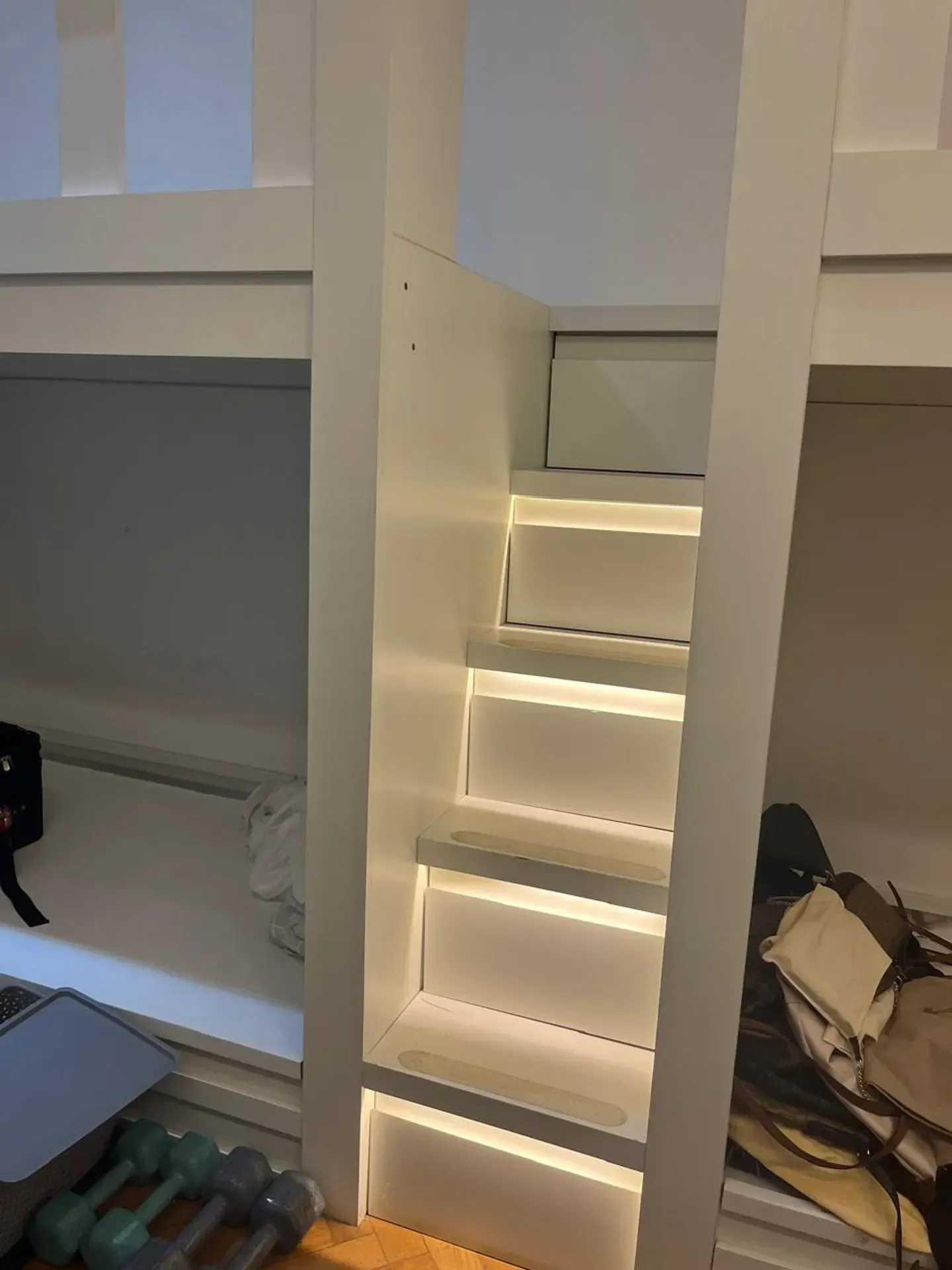 Apartamento com 4 quartos e ar-condicionado — photo 38
