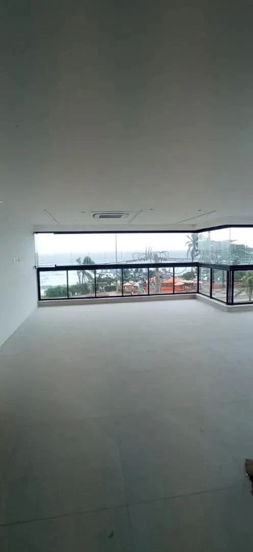 2-bedroom apartment with a water view in Rio de Janeiro — photo 11