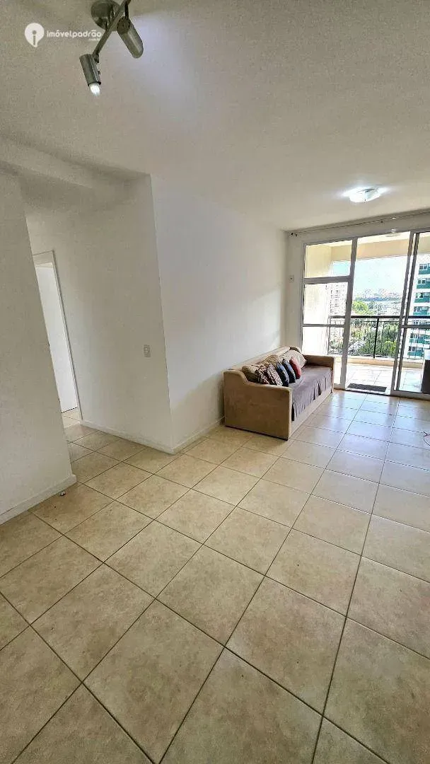 Furnished 2-bedroom apartment with enclosed balcony — photo 35