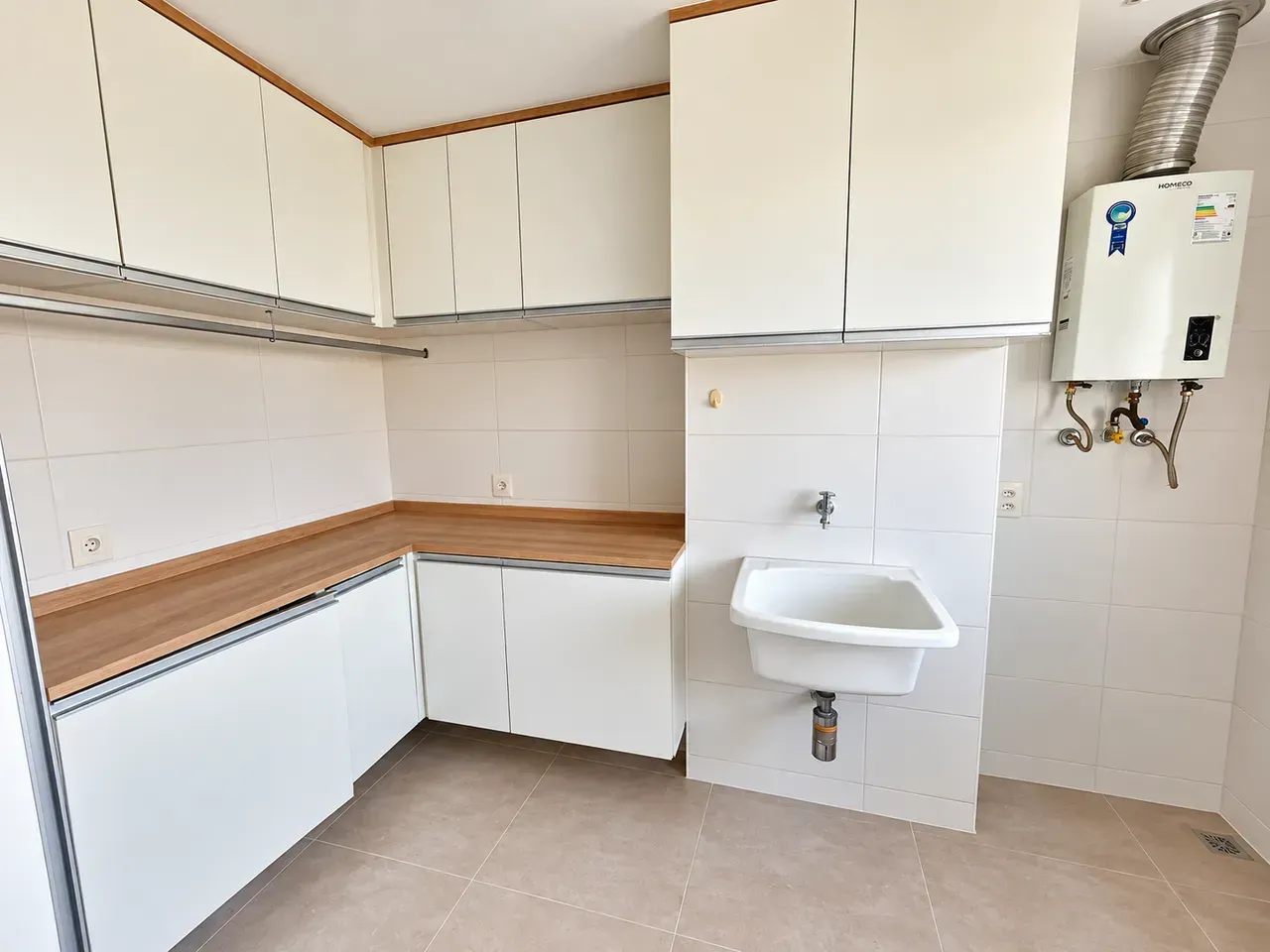 Apartment, 82 m², with a mountain view — photo 13