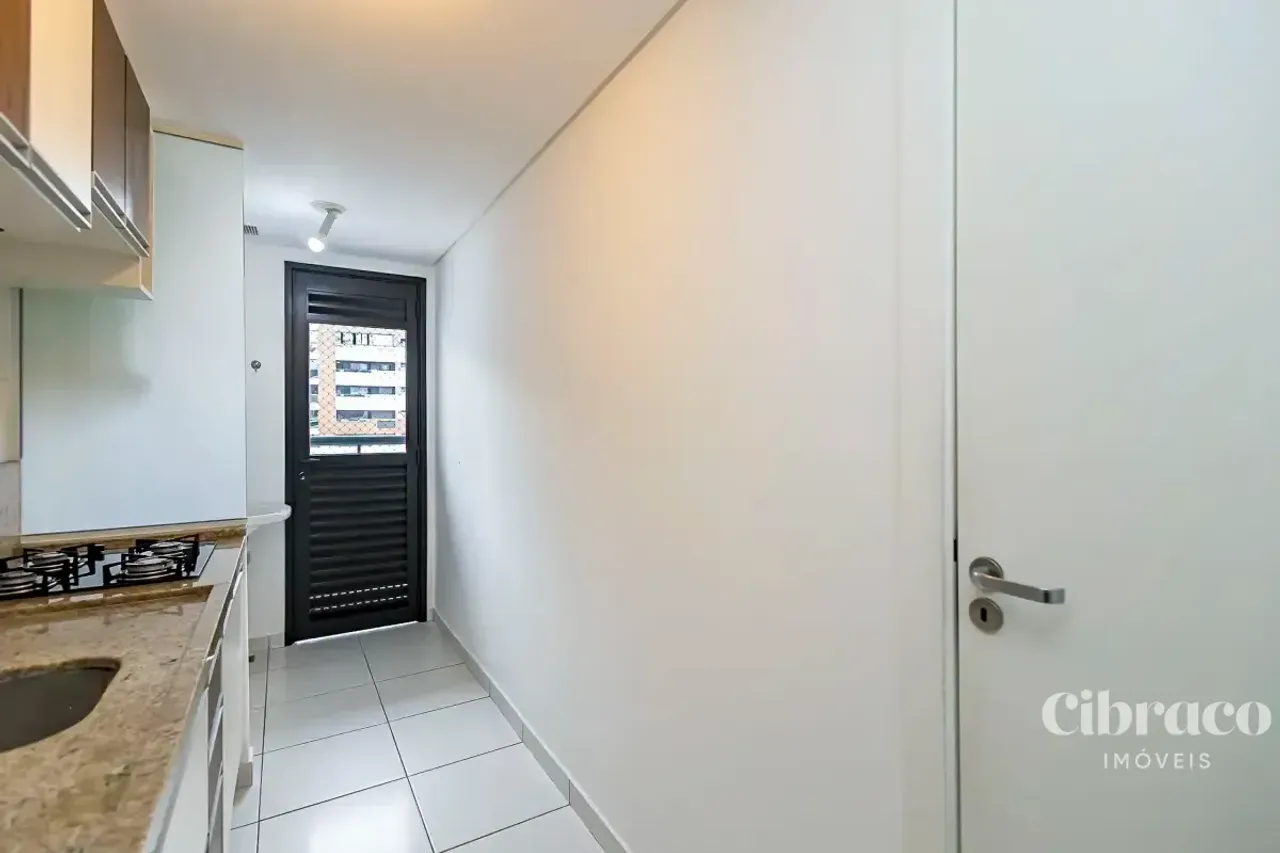 1-bedroom apartment with a balcony and 83.60 m² — photo 9