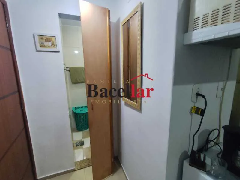 Furnished studio, 19 m² — photo 16
