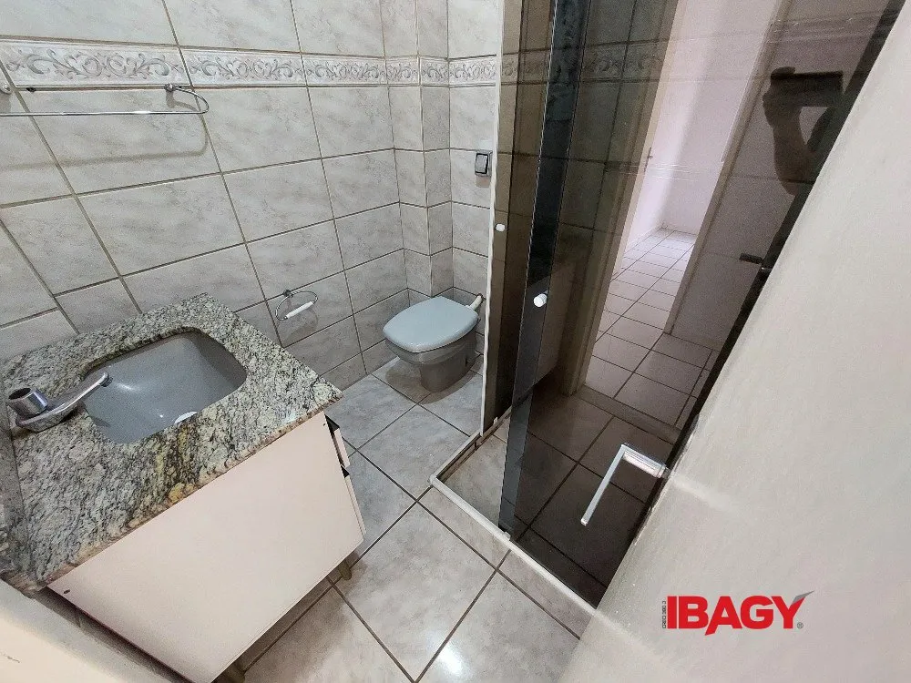 59 m² apartment with 2 bedrooms, 1 bath and parking — photo 12