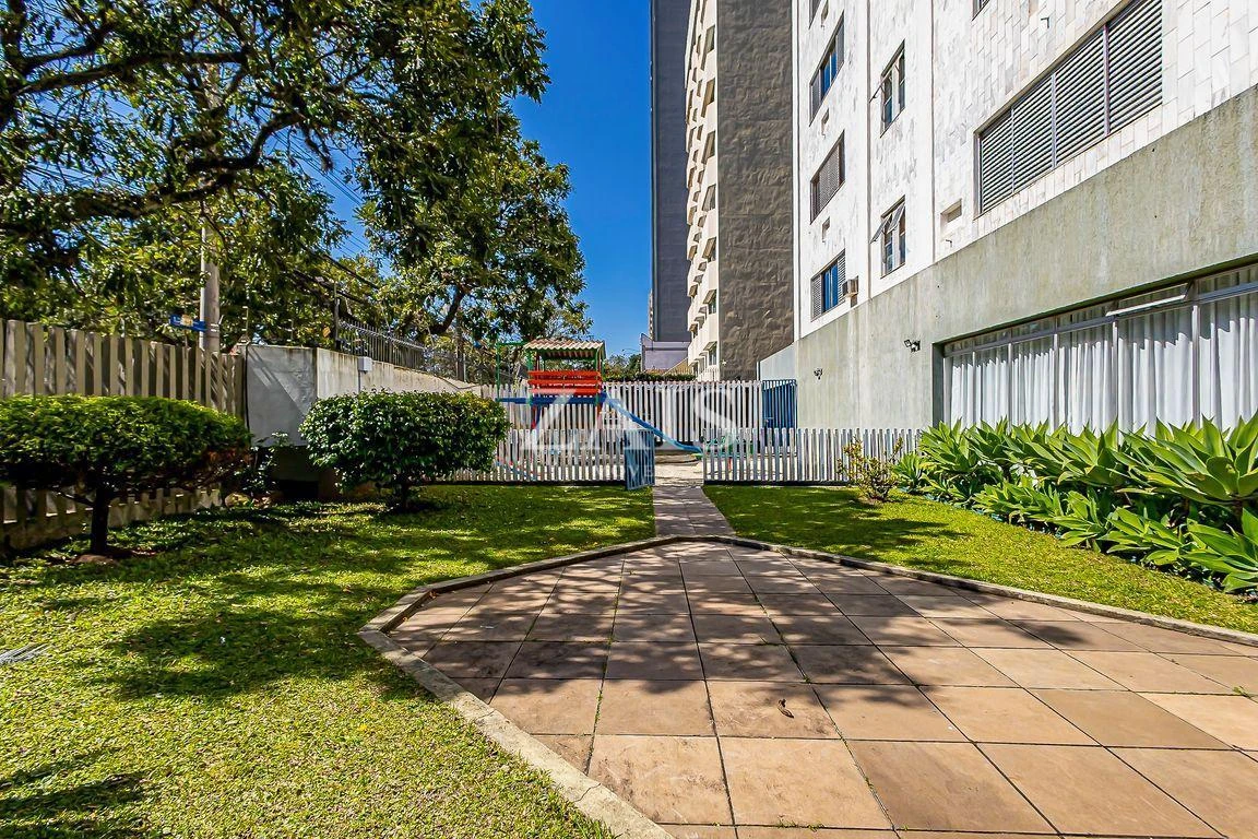 Furnished 3-bedroom apartment with 164 m² and parking — photo 14