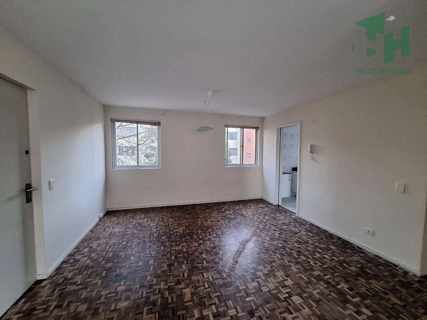 Apartment, 56 m², with wood or laminate floors — photo 18
